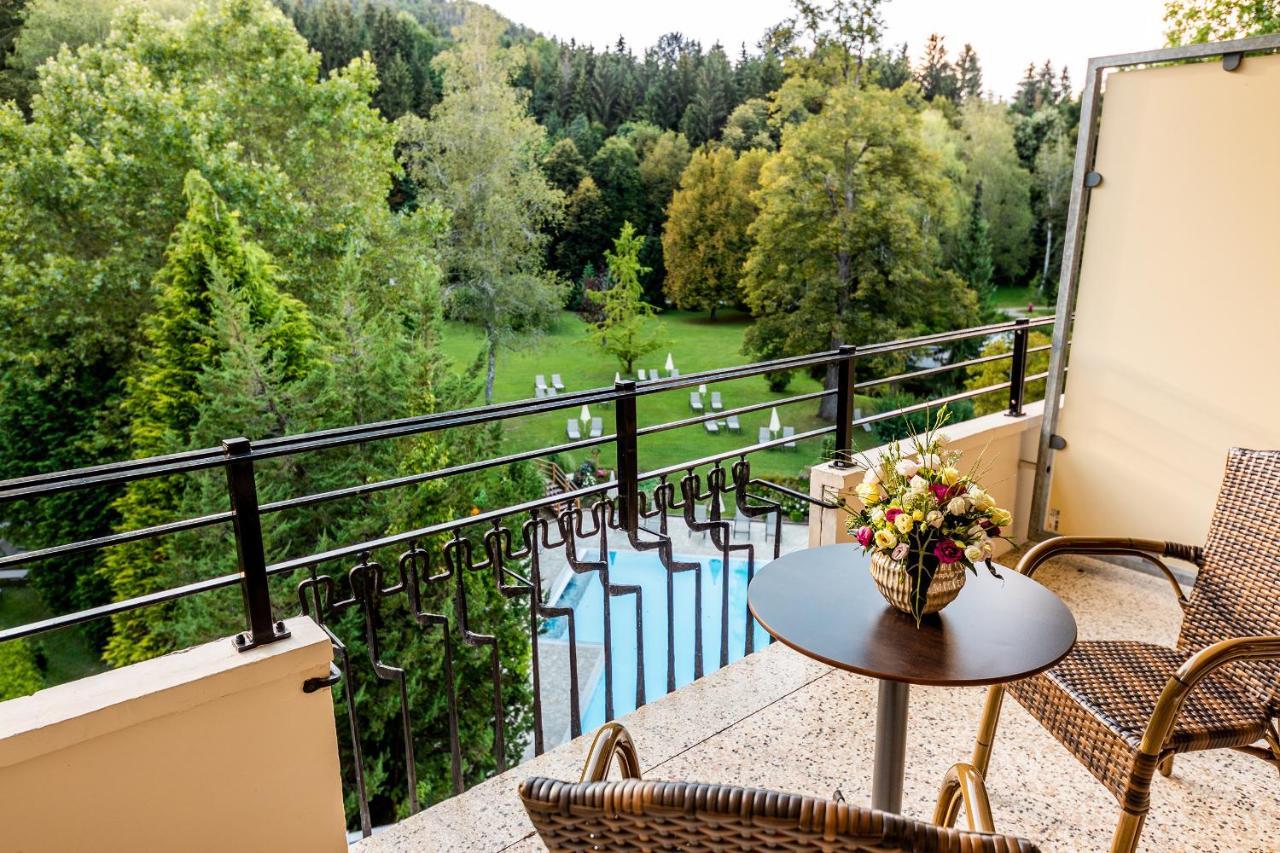Hotel Warmbaderhof Филах Екстериор снимка