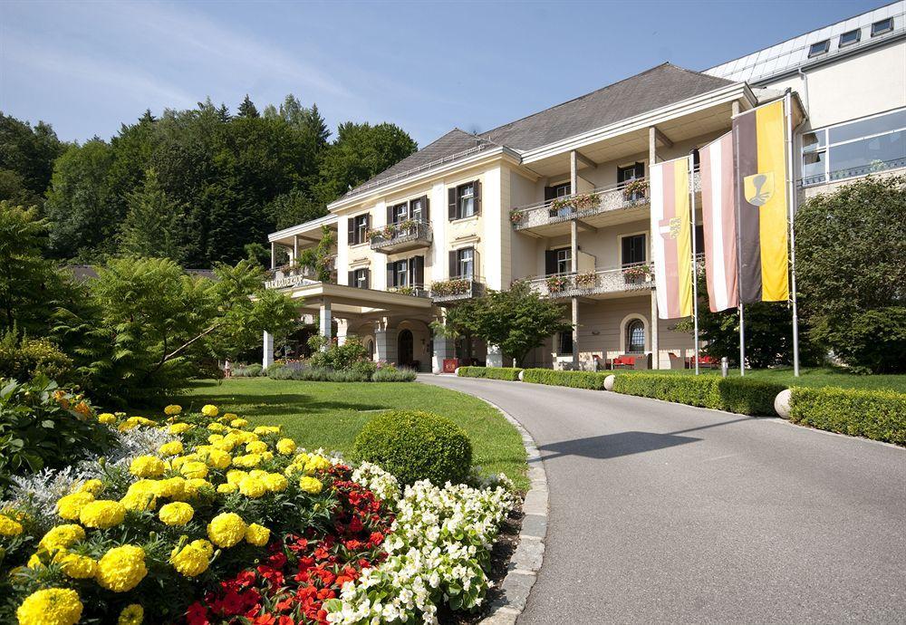 Hotel Warmbaderhof Филах Екстериор снимка